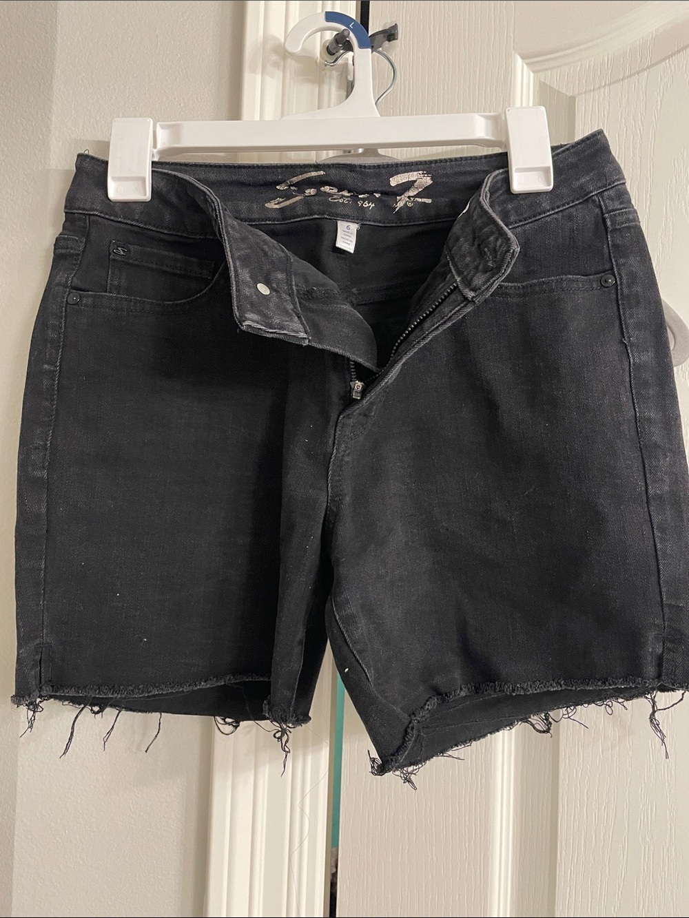 Seven7 Black Frayed Hem Women's Denim Shorts